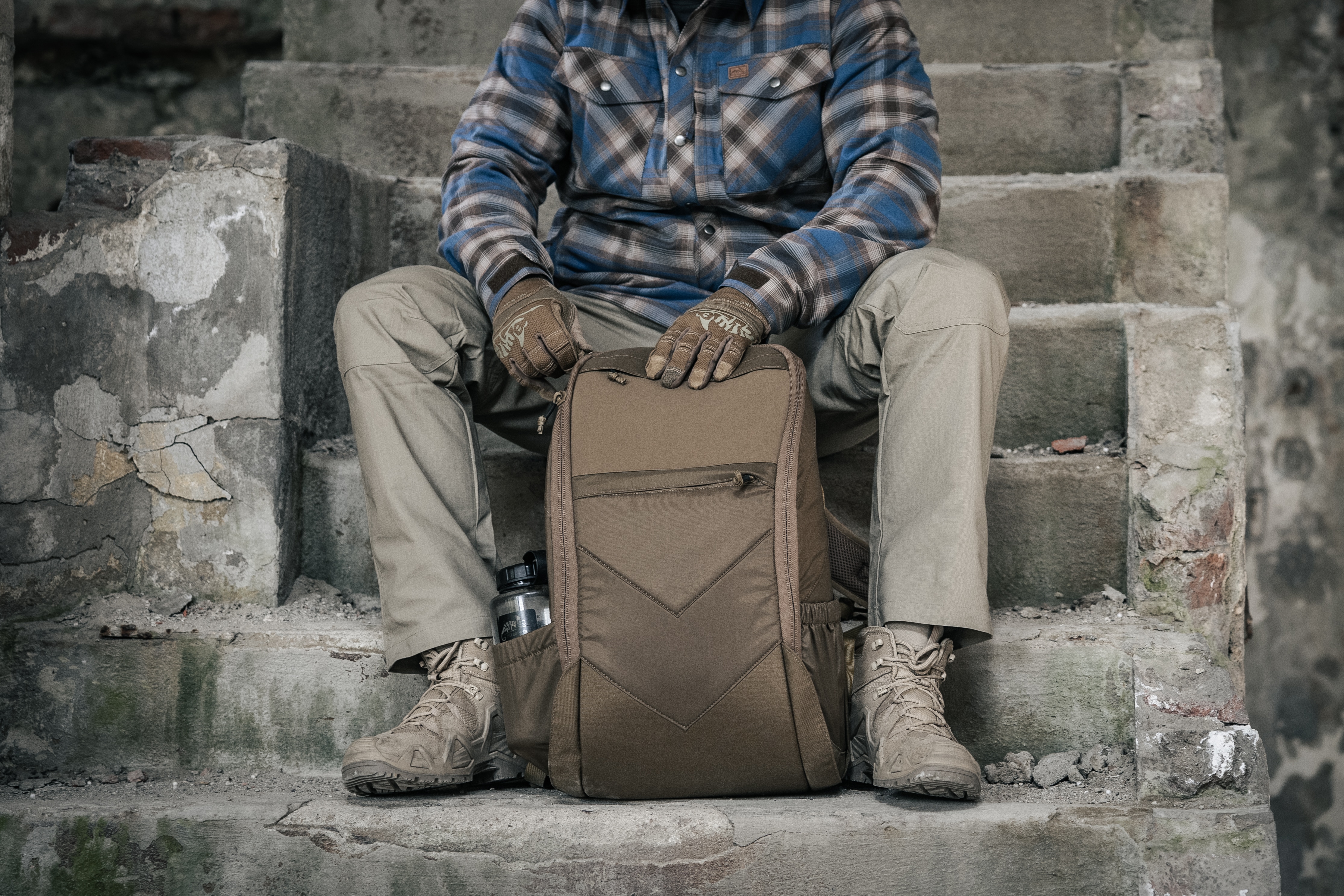 Plecak Helikon Bail Out Bag 25 l - Adaptive Green