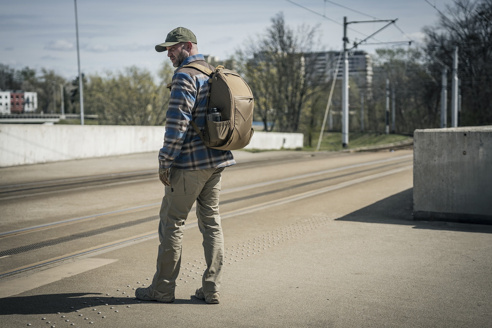 Plecak Helikon Bail Out Bag 25 l - Adaptive Green