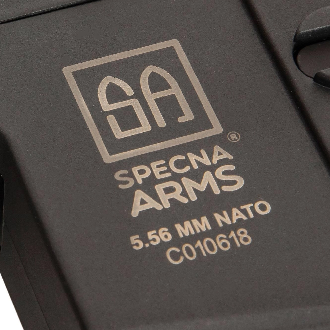 Karabinek szturmowy AEG Specna Arms SA-C24 CORE - Black
