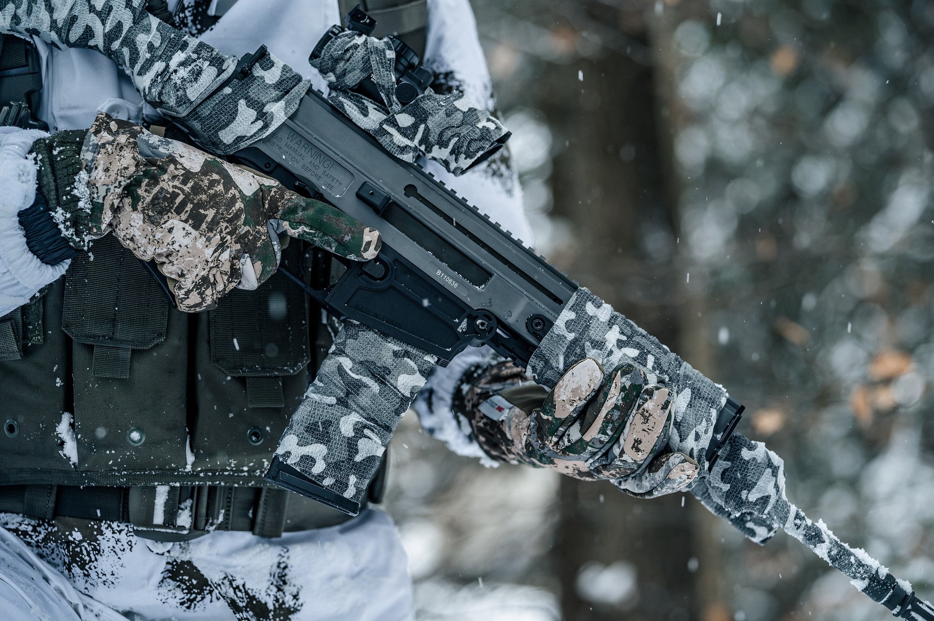 Оптичний приціл Theta Optics Rhino 4x32 THO-10-009050