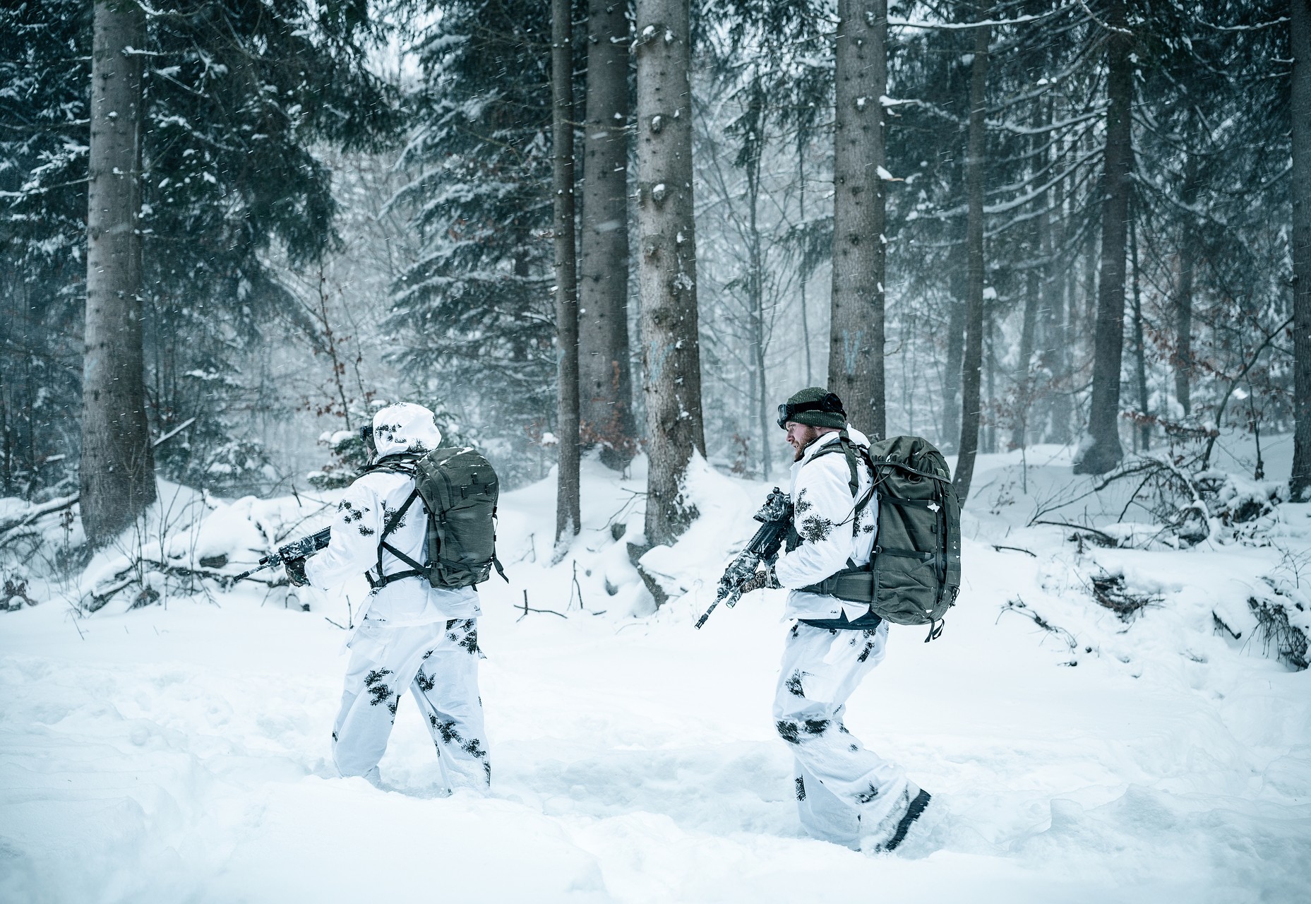 Strój maskujący Mil-Tec BW - Snow Camo