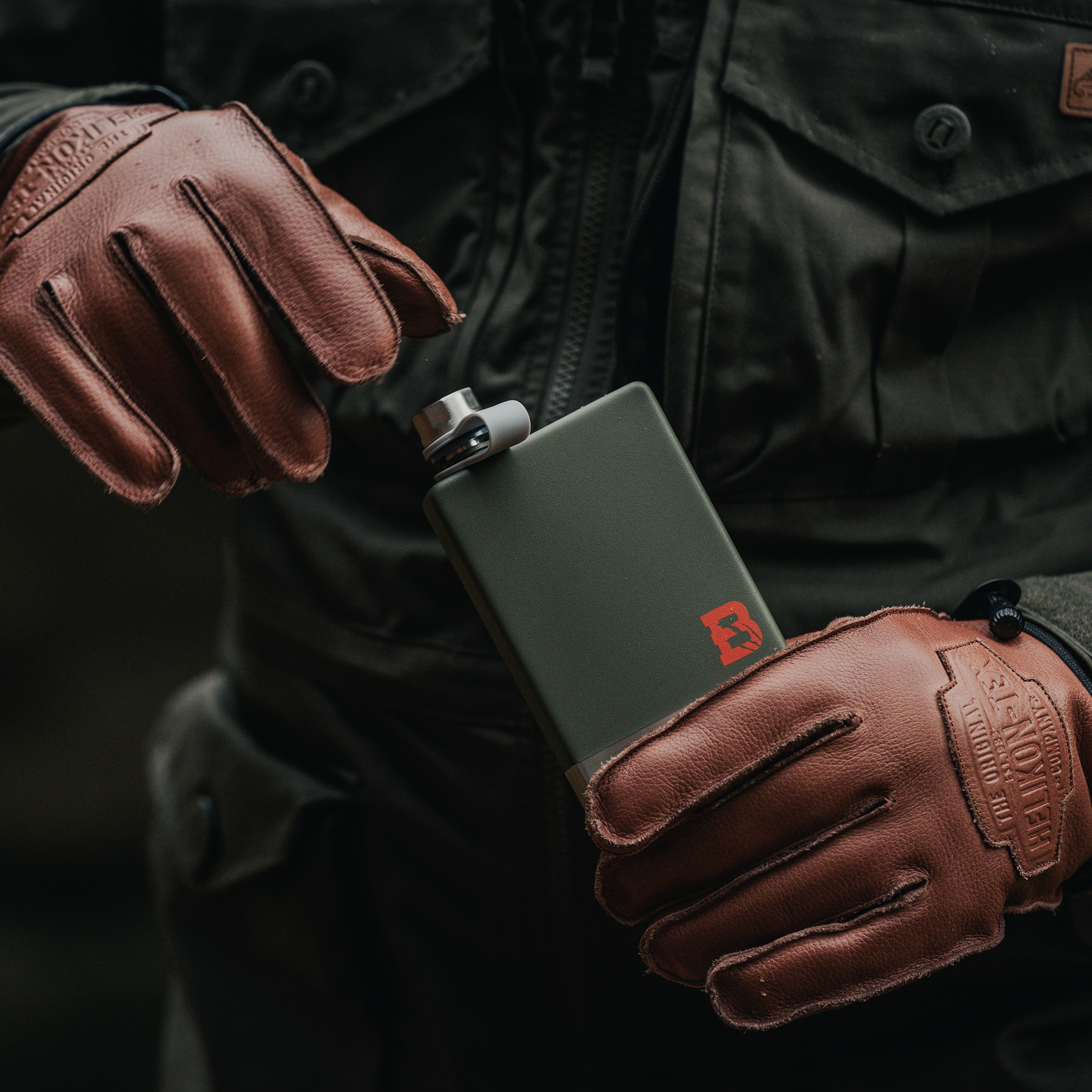 Piersiówka Badger Outdoor Hip Flask Jerry 266 ml - Olive