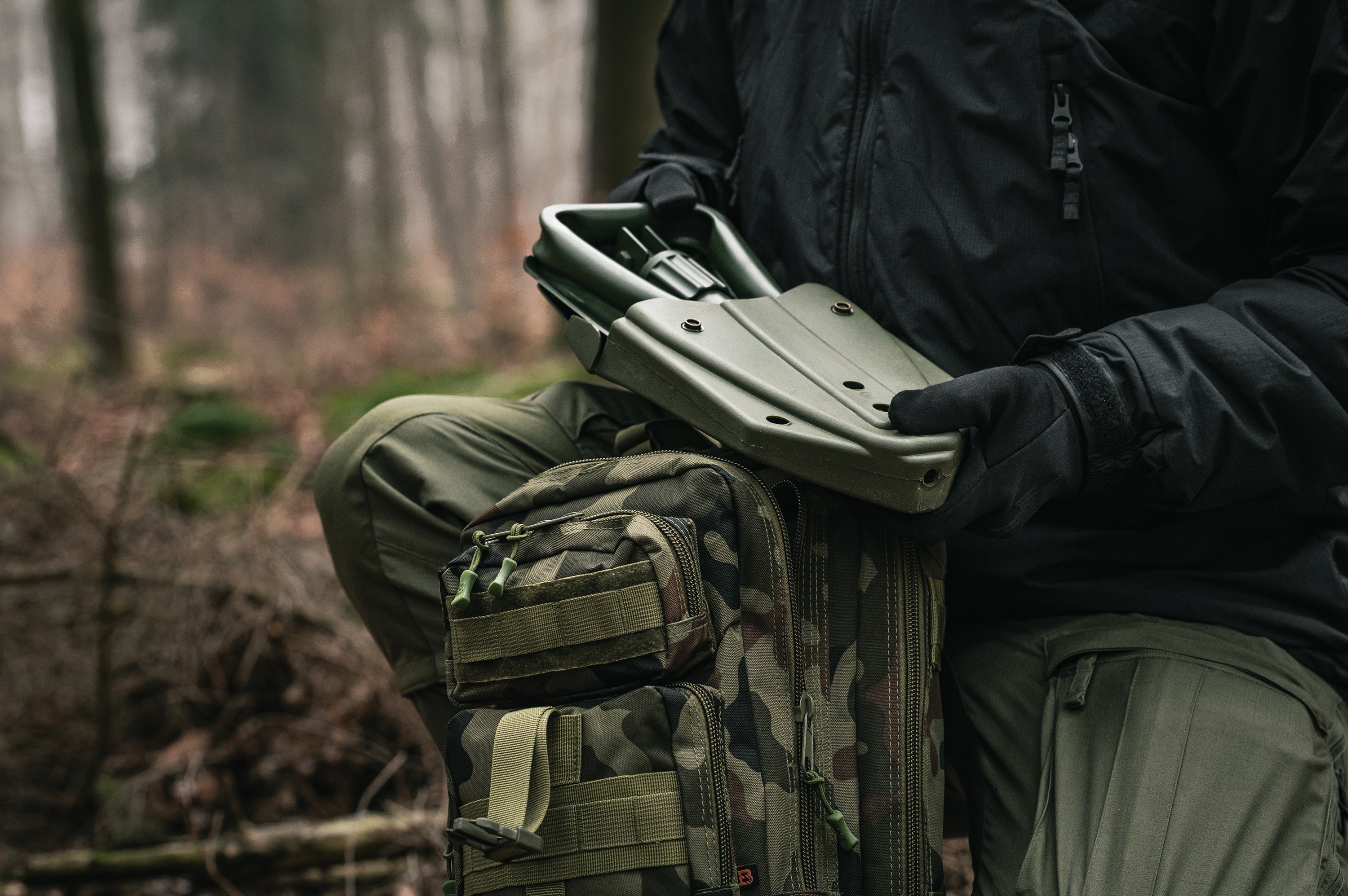 Saperka Badger Outdoor US Army Military Grade Entrenching Tool - Olive