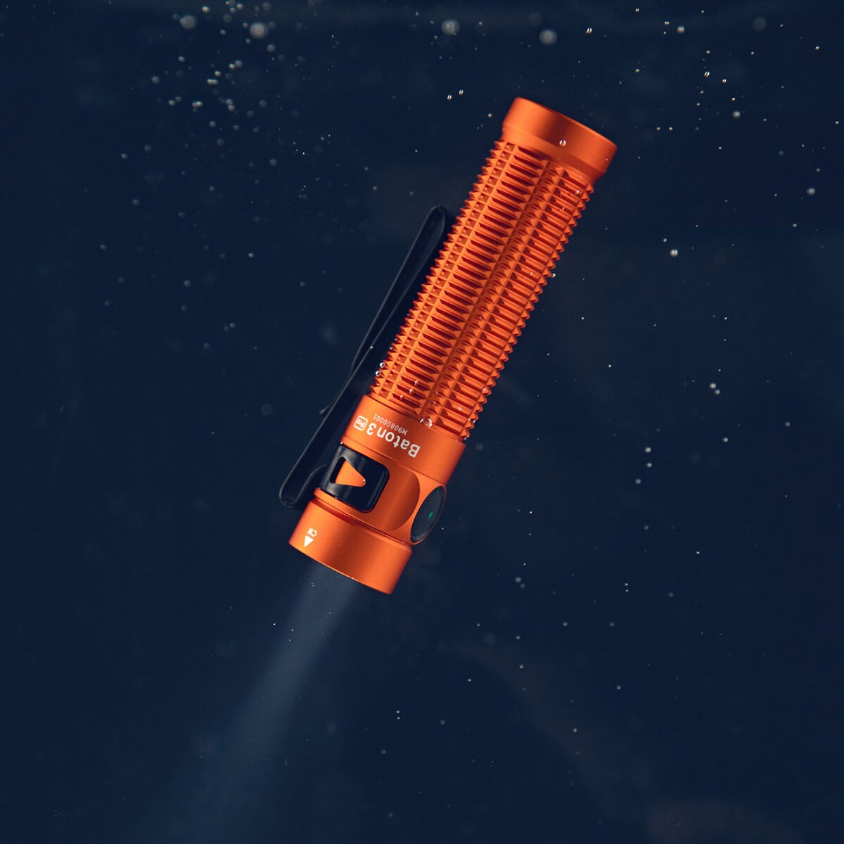 Ліхтарик акумуляторний Olight Baton 3 Pro Cool White Orange - 1500 люменів
