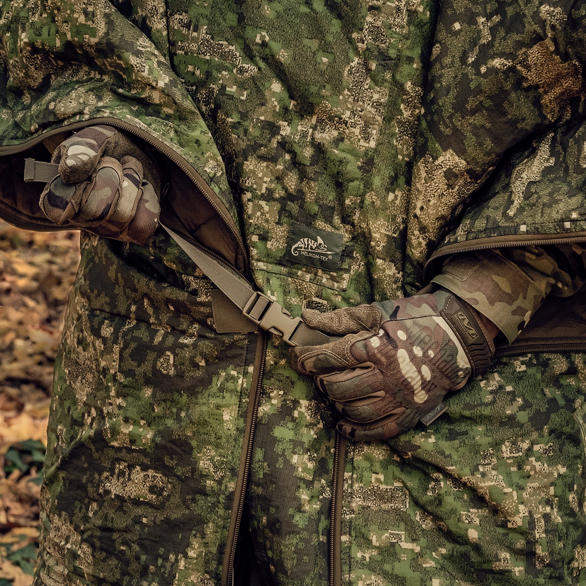 Ponczo Helikon-Tex Swagman Roll Climashield Apex z funkcją śpiwora - PenCott WildWood