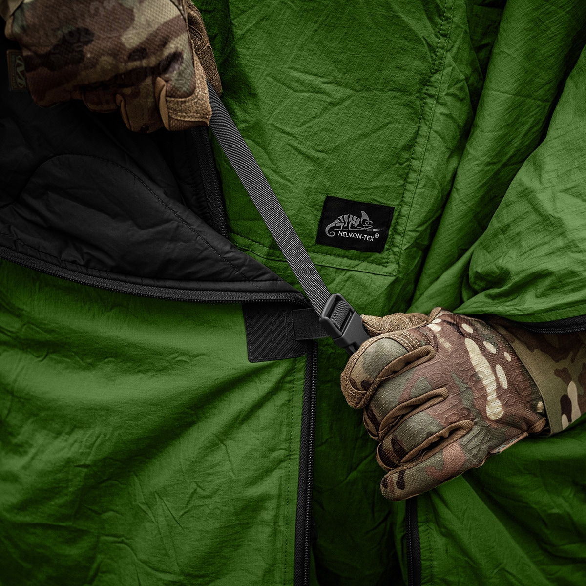 Ponczo Helikon-Tex Swagman Roll Climashield Apex z funkcją śpiwora - Grass Green