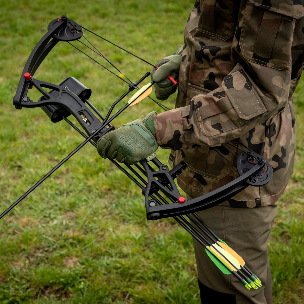 Łuk bloczkowy Poe Lang Buster Czarny