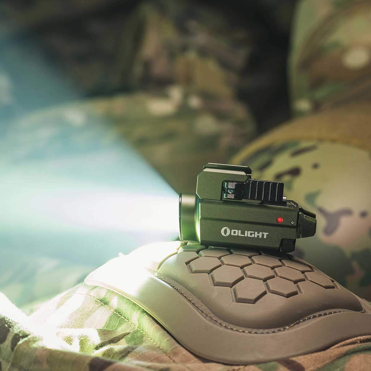 Ліхтарик для зброї з лезерним прицілом Olight BALDR S OD Green - 800 люменів, Green Laser
