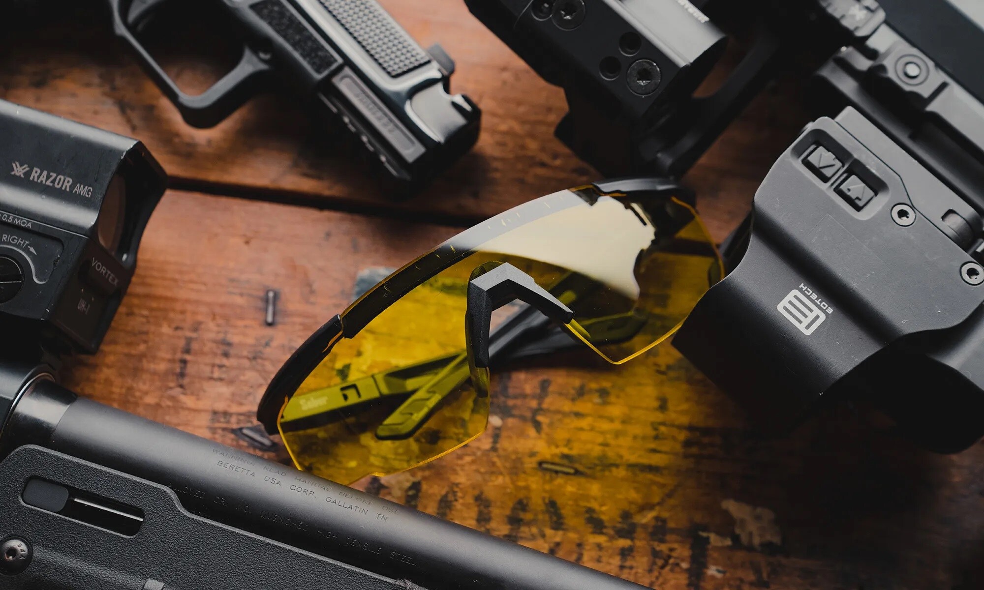 Okulary taktyczne Wiley X Saber Advanced - Yellow/Matte Black