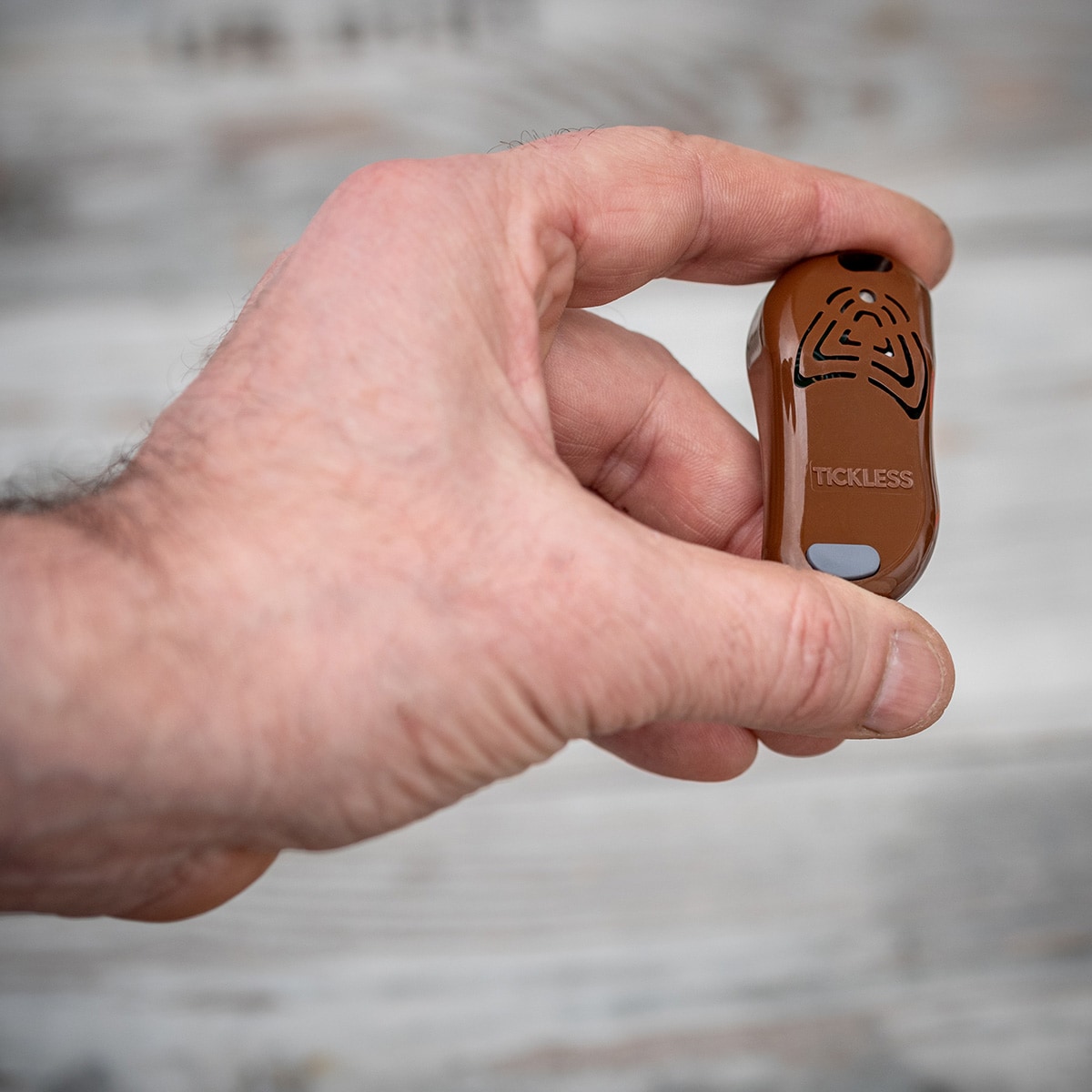 Ultradźwiękowa ochrona przed kleszczami TickLess Horse - dla koni - Brown