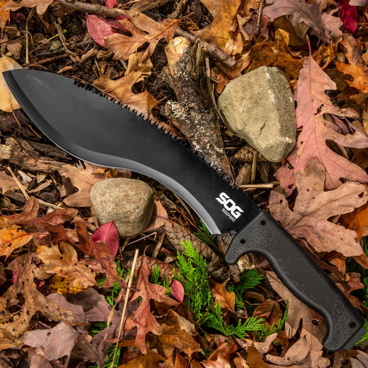 SOG Sogfari Kukri machete - Black
