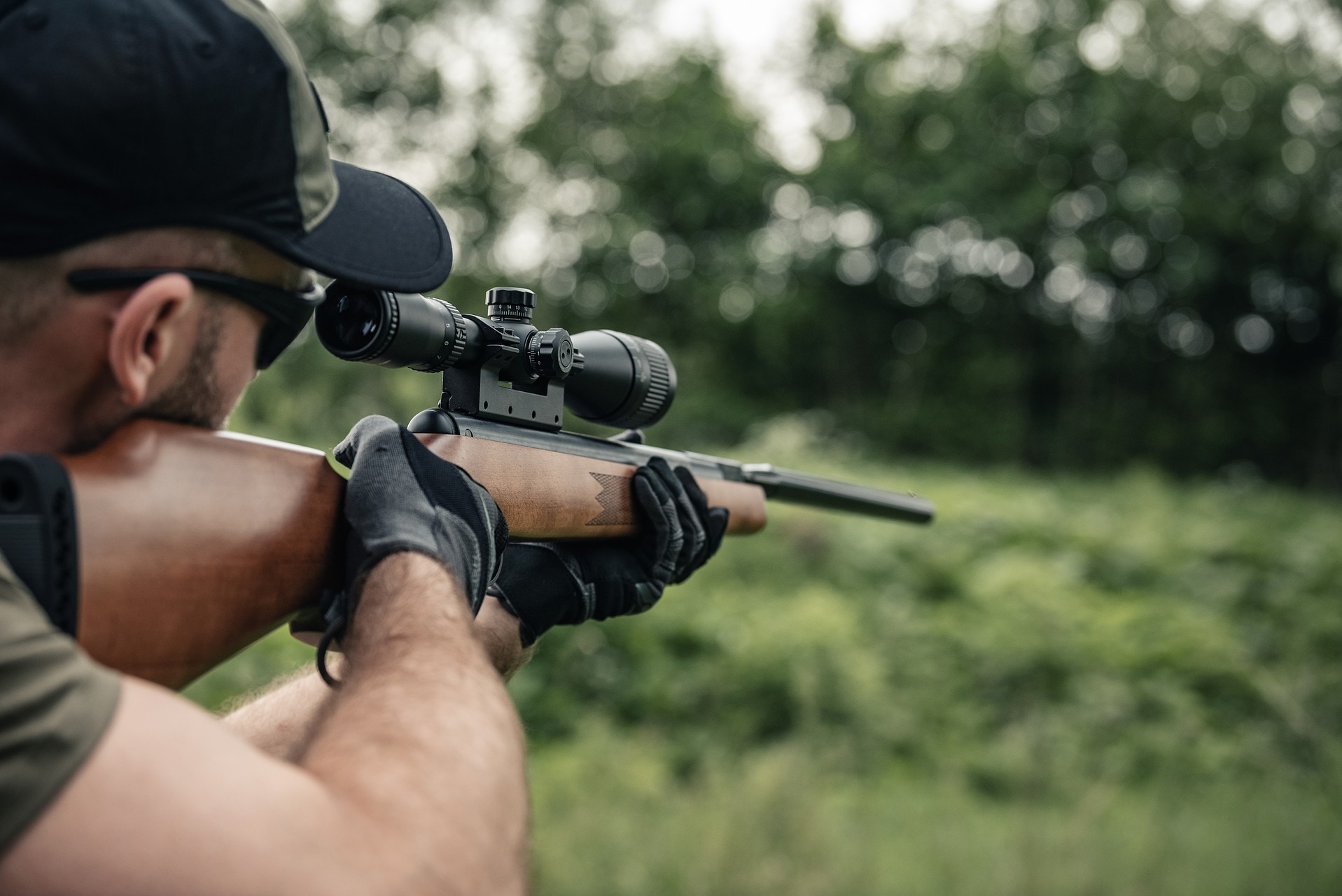 Пневматична гвинтівка  Crosman Summit Nitro Piston 4,5 мм з прицілом 3-9x40