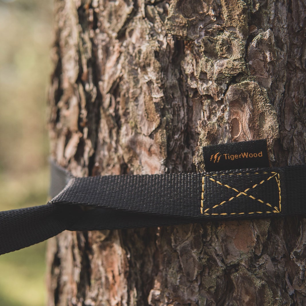 Taśmy do mocowania hamaka TigerWood 2 m - Black