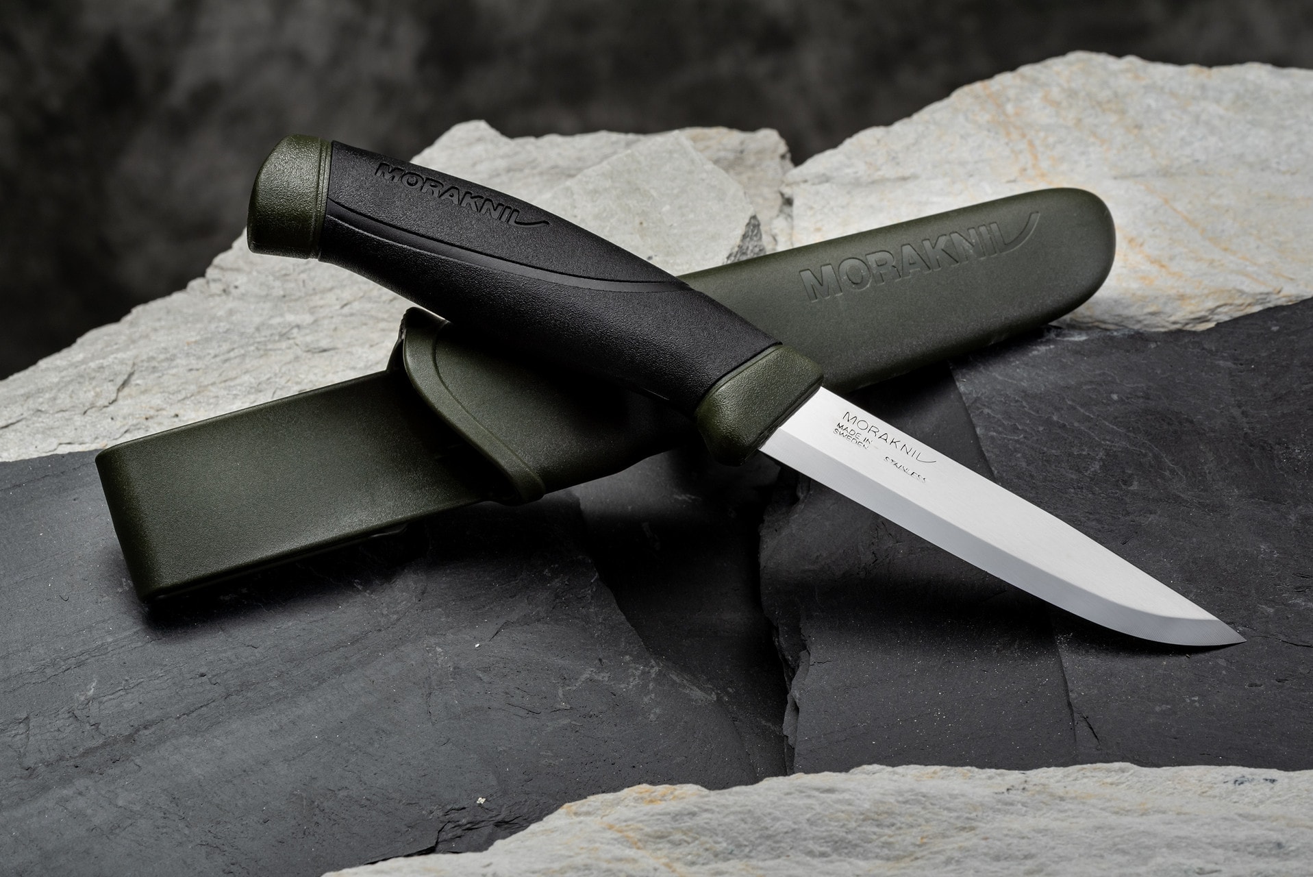 Nóż Mora Companion Stainless - Military Green