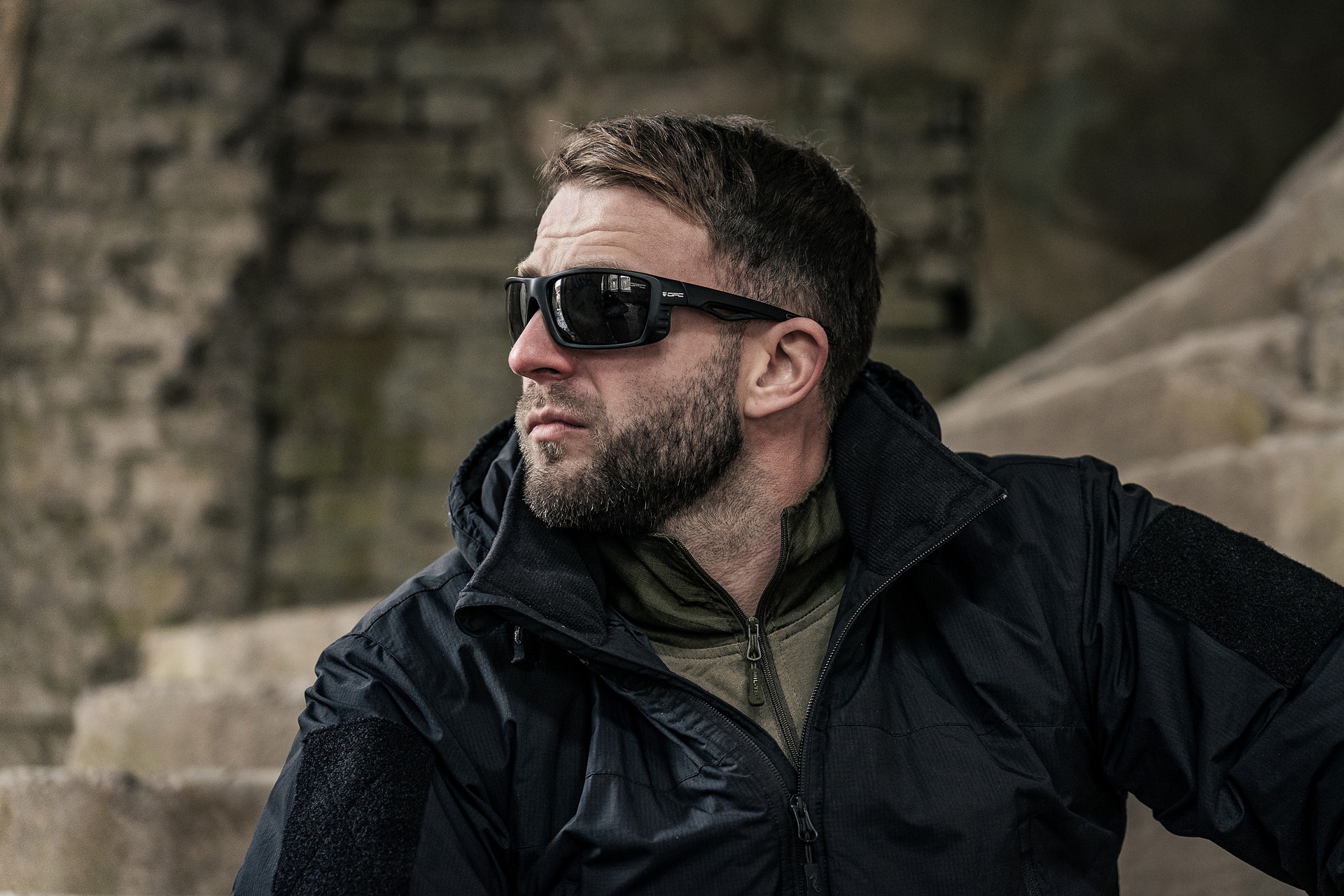 Okulary przeciwsłoneczne OPC Sport Everest Blk Mat Smoke z polaryzacją