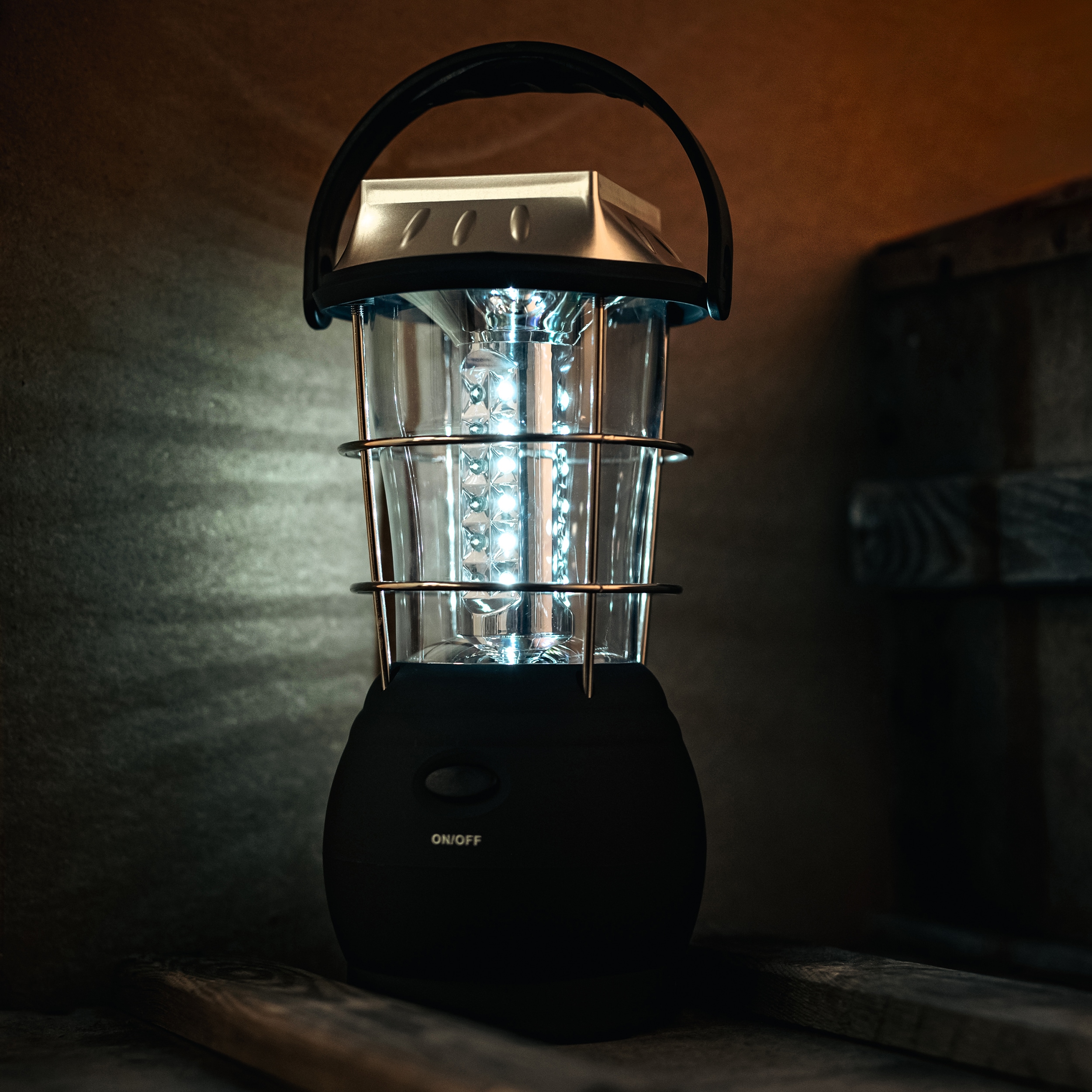 Lampa kempingowa Mil-Tec 3-Way LED - 100 lumenów