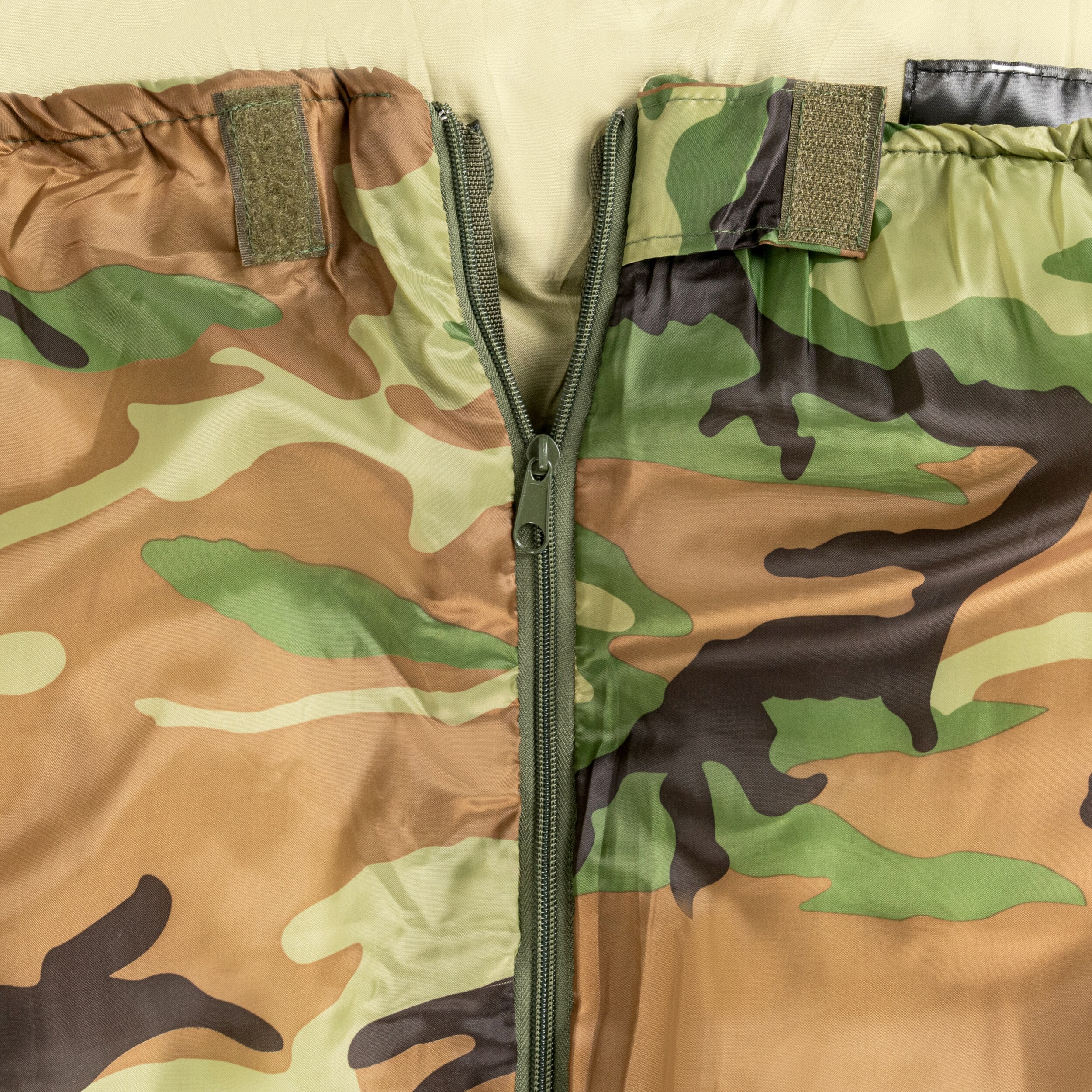 Śpiwór Mil-Tec Pilot - Woodland