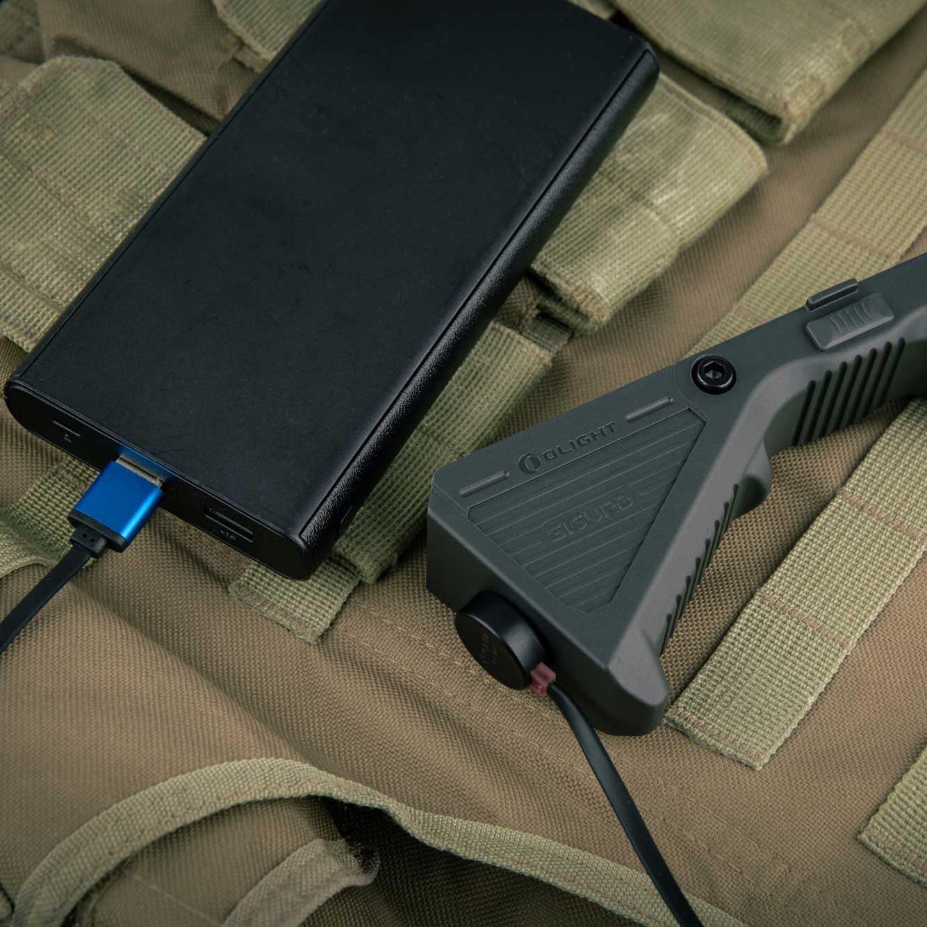 Latarka taktyczna Olight Sigurd Gunmetal Grey - 1450 lumenów
