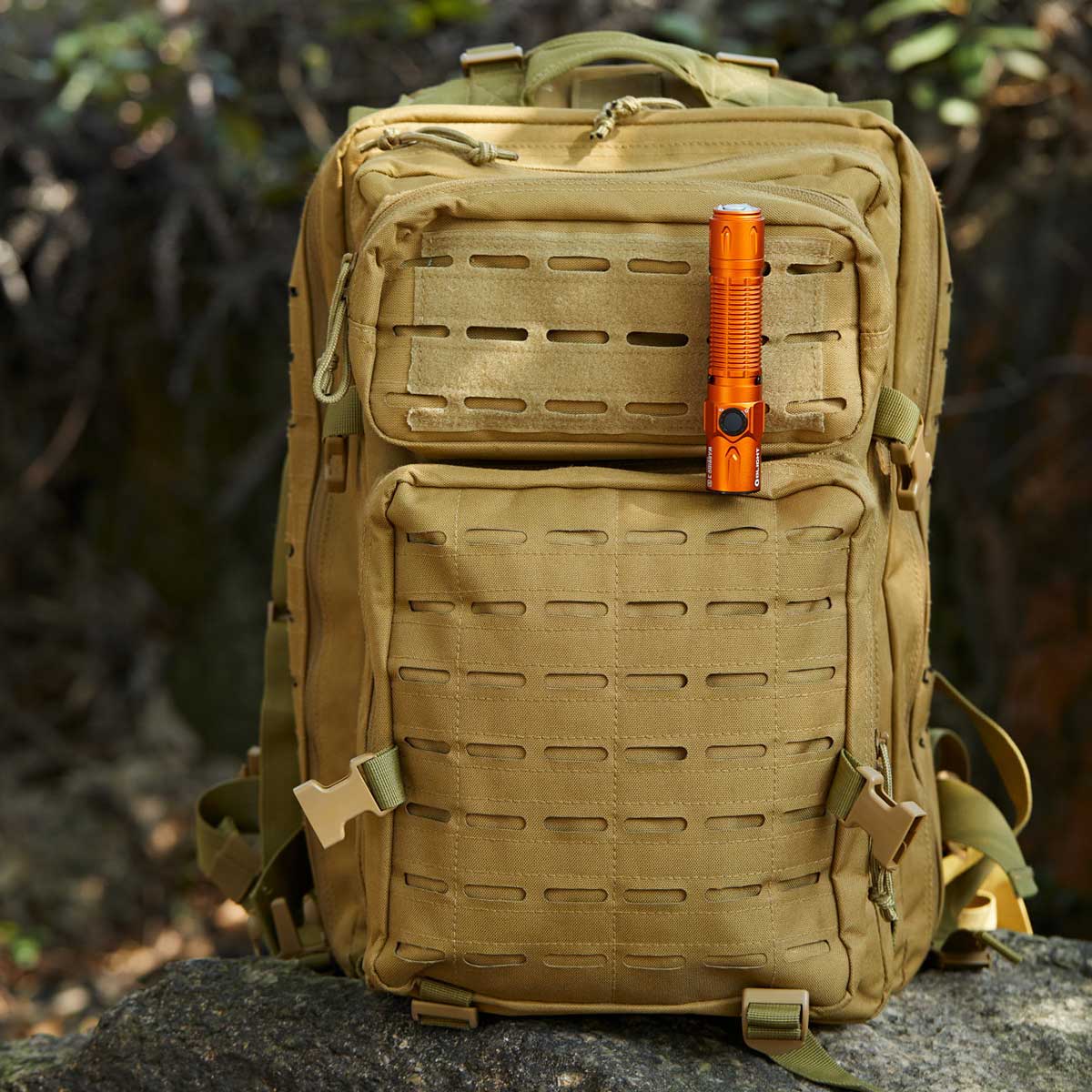 Ліхтар Olight Warrior 3S Limited Edition Orange - 2300 люмен