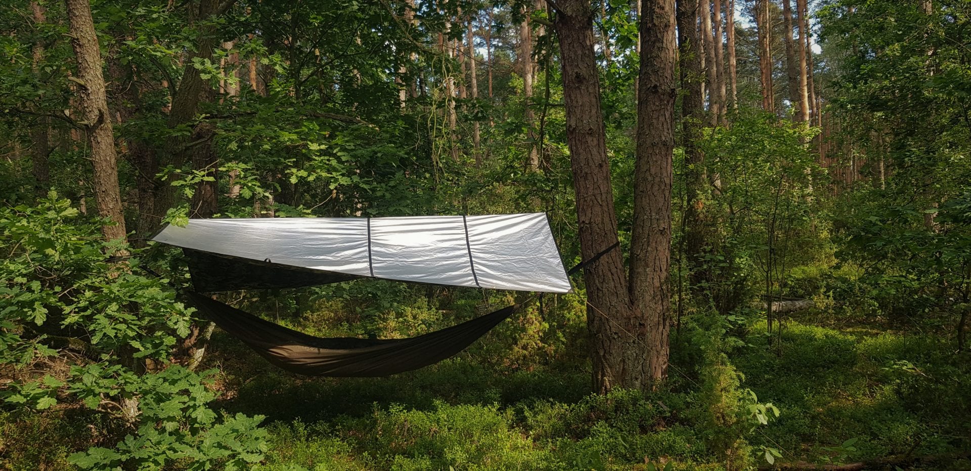 Płachta biwakowa Bushmen Thermo Tarp z termoizolacją 2x3 Camo