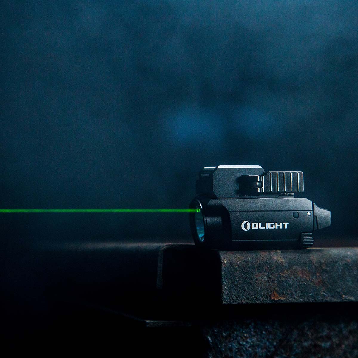 Latarka na broń z celownikiem laserowym Olight BALDR Mini - 600 lumenów, Green Laser