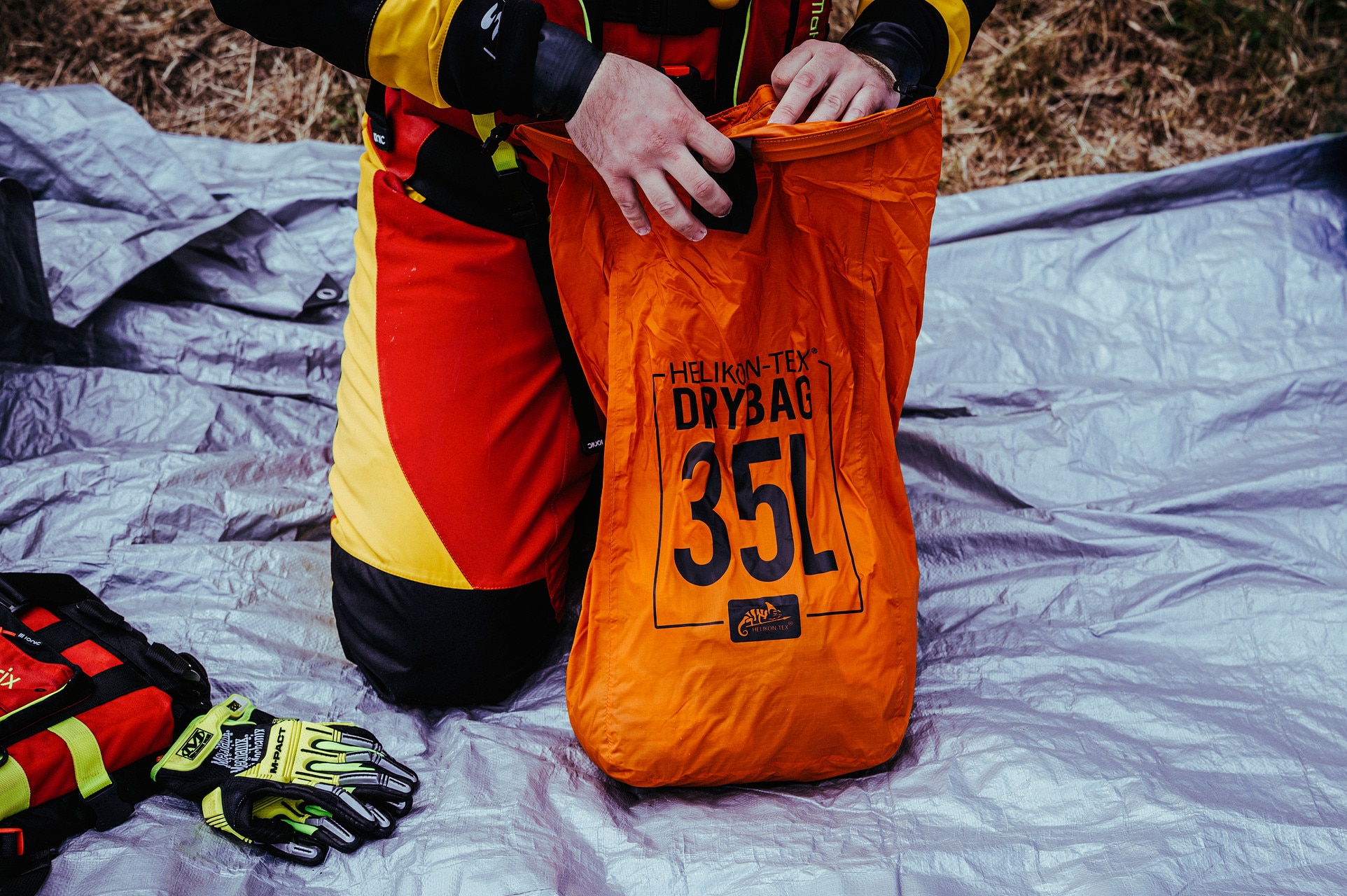 Worek wodoodporny Helikon Arid Dry Sack 35 l - Orange/Black