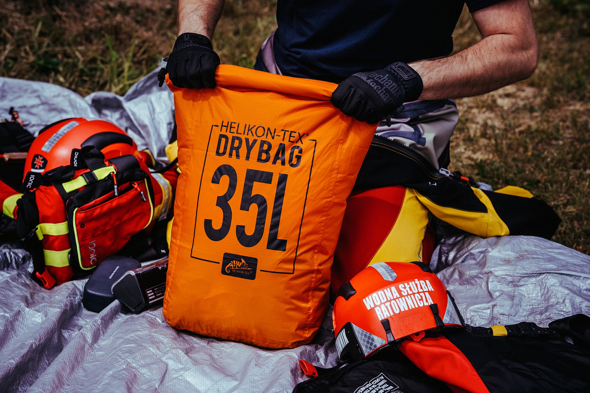 Worek wodoodporny Helikon-Tex Arid Dry Sack 35 l - Orange/Black