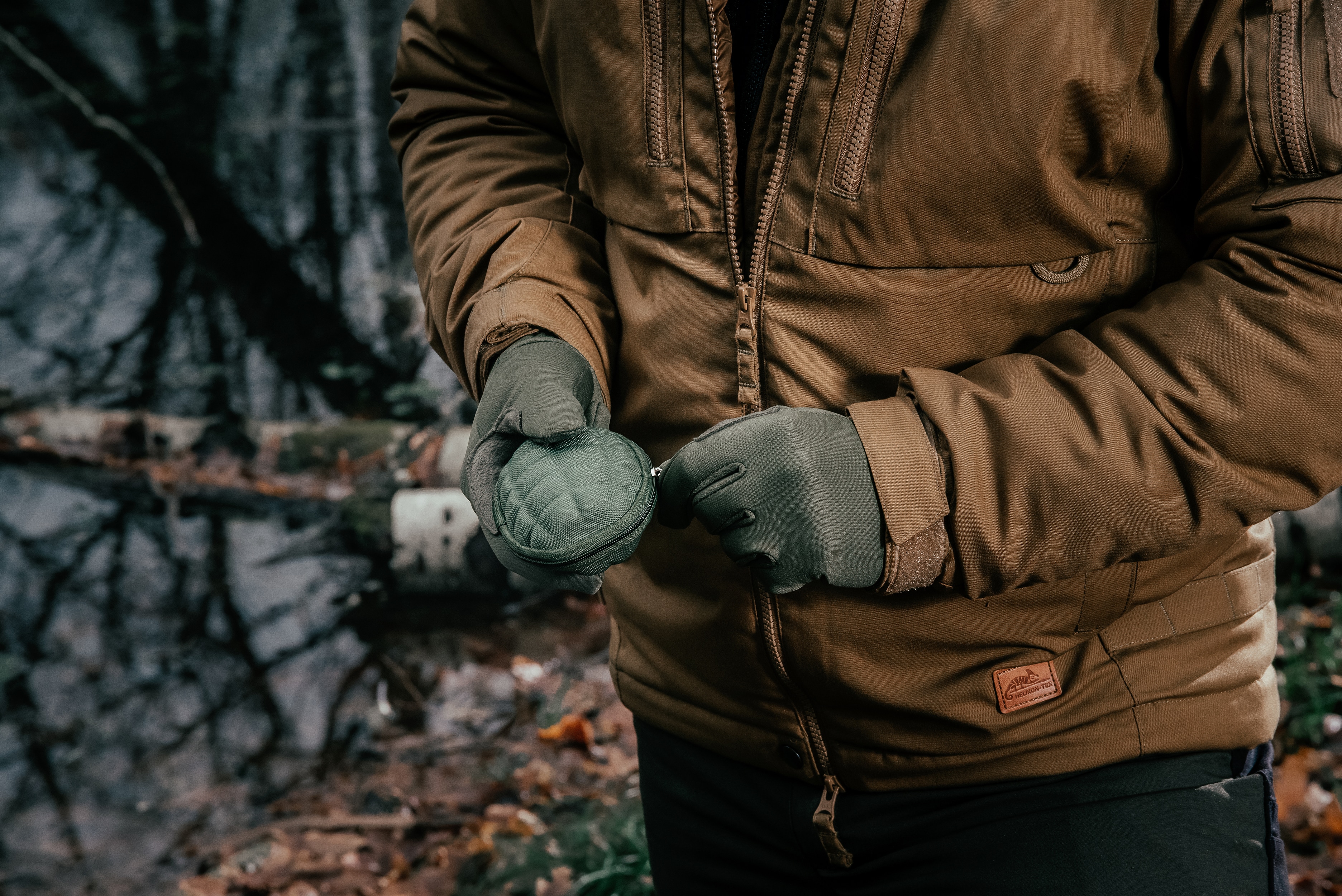 Pokrowiec Badger Outdoor Granat - Olive