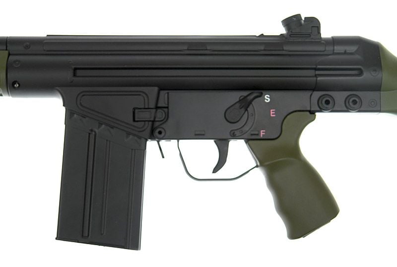 Karabinek szturmowy AEG JG100 A3