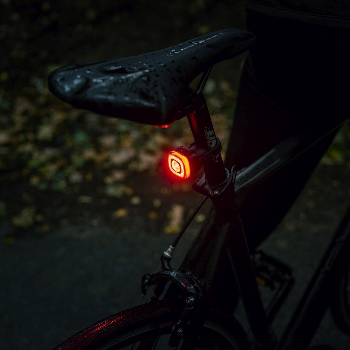 Światło rowerowe tylne z montażem Olight Magicshine RN120 - 120 lumenów