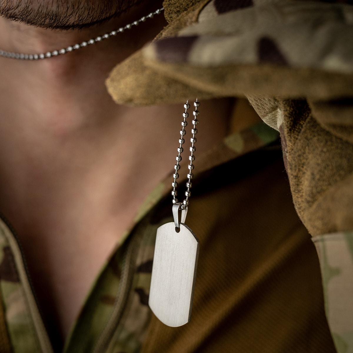 Nieśmiertelnik tytanowy 23x40 mm - z opcją grawerowania