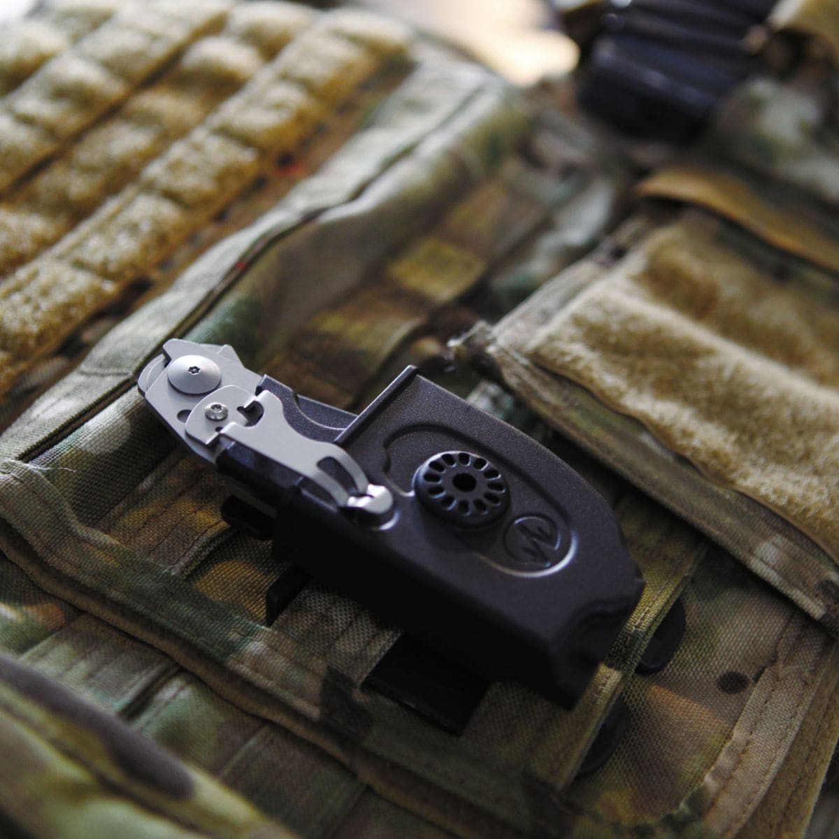 Multitool Leatherman Raptor Rescue Black z kaburą