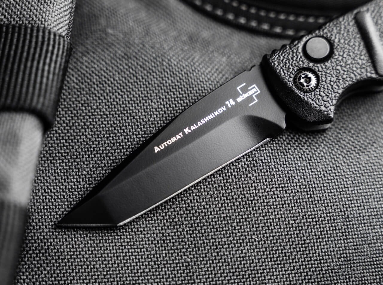 Пружинний ніж Boker Plus Kalashnikov AKS-74 Mini Tanto - Black