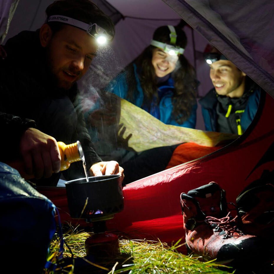 Latarka czołowa Ledlenser MH7 black/grey - 600 lumenów