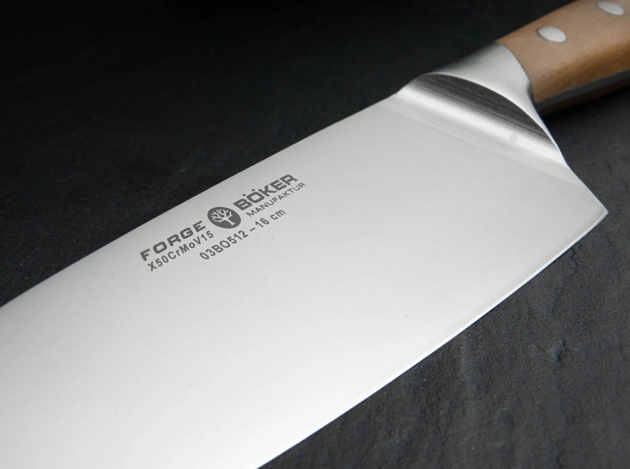 Кухонний ніж Сантоку Boker Forge Wood
