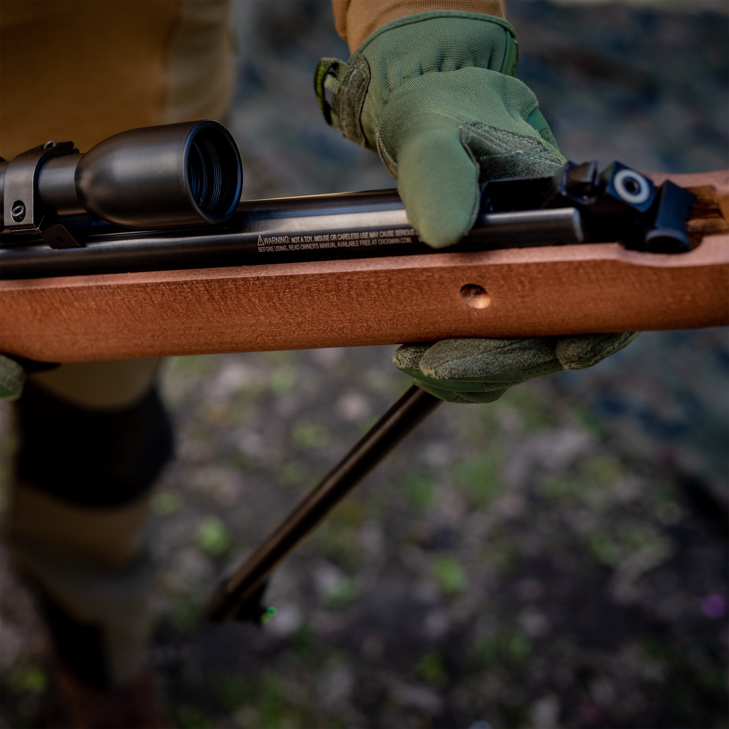 Пневматична гвинтівка Crosman Vantage Nitro Piston 4,5 мм з прицілом Center Point 4x32