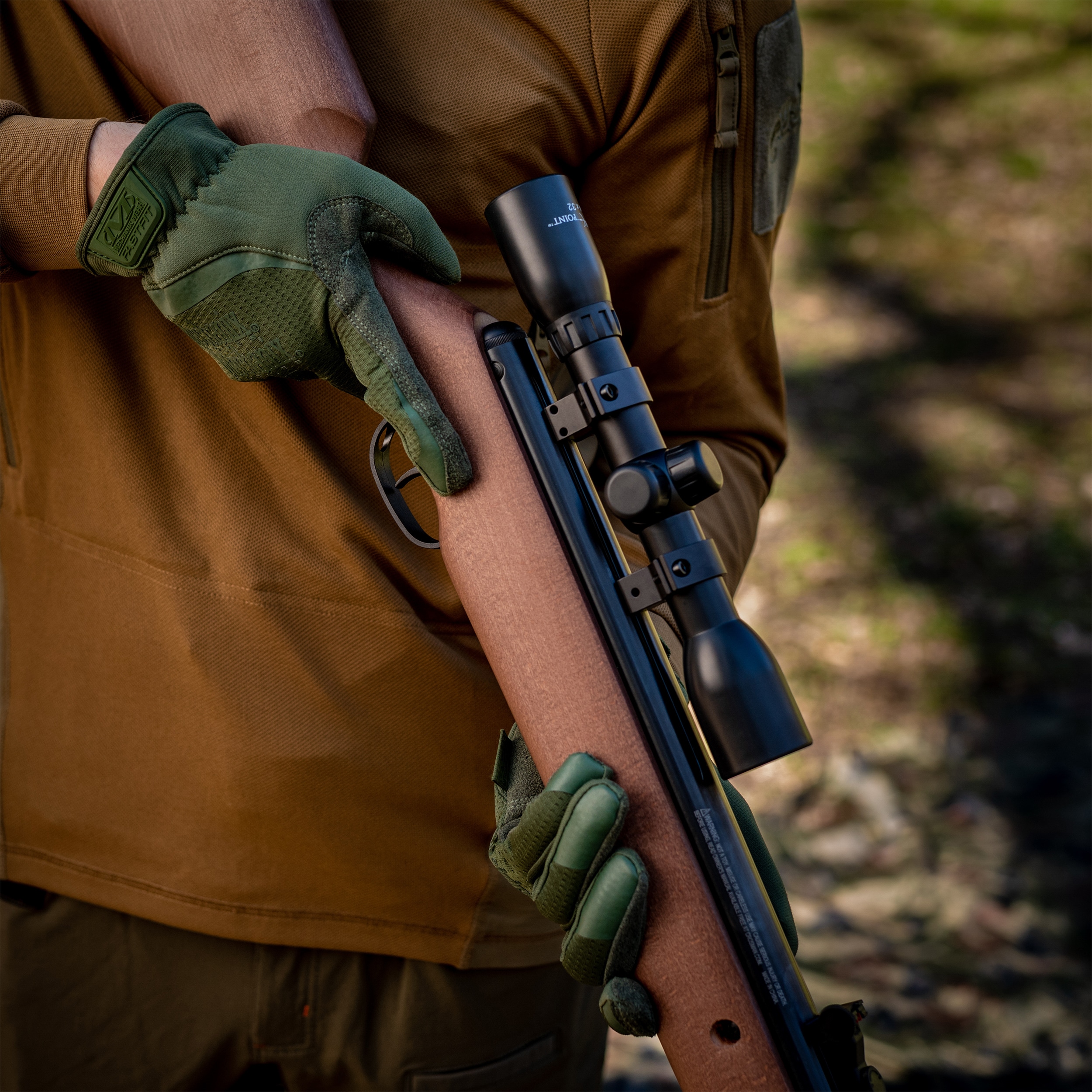 Пневматична гвинтівка Crosman Vantage Nitro Piston 4,5 мм з прицілом Center Point 4x32