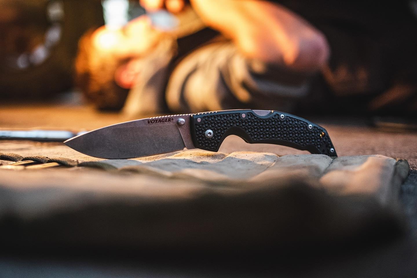 Nóż składany Cold Steel Voyager Large Drop Point AUS10A