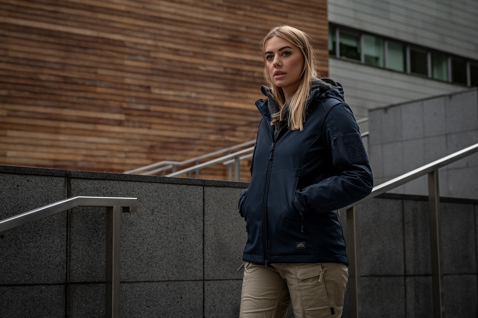 Kurtka damska Helikon Gunfighter Softshell - Navy Blue