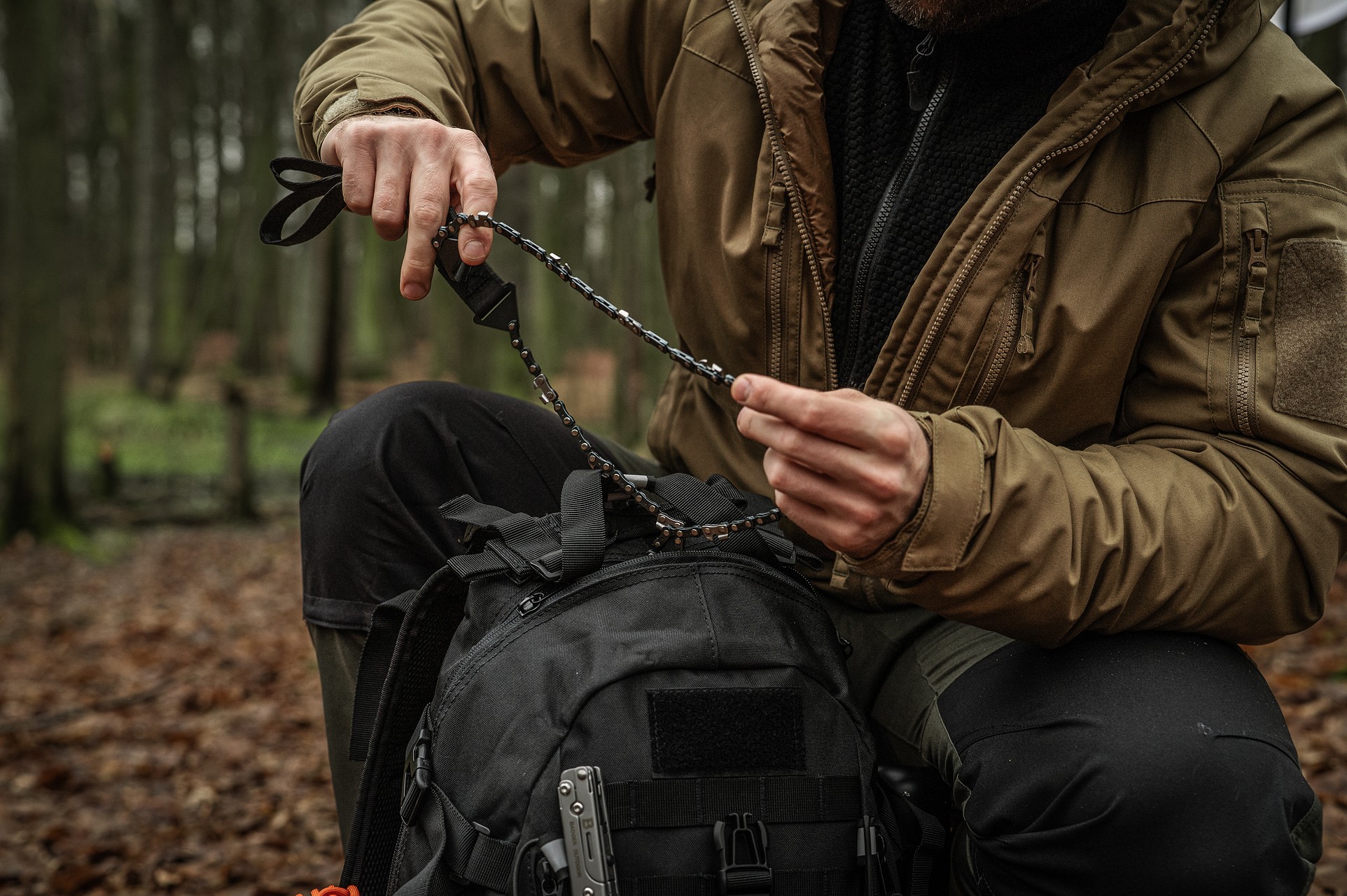 Армійська бензопила Badger Outdoor з ручками