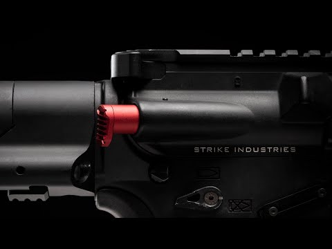Dopychacz zamka Strike Industries AR Extended Forward Assist do karabinków AR15/AR10 - Black