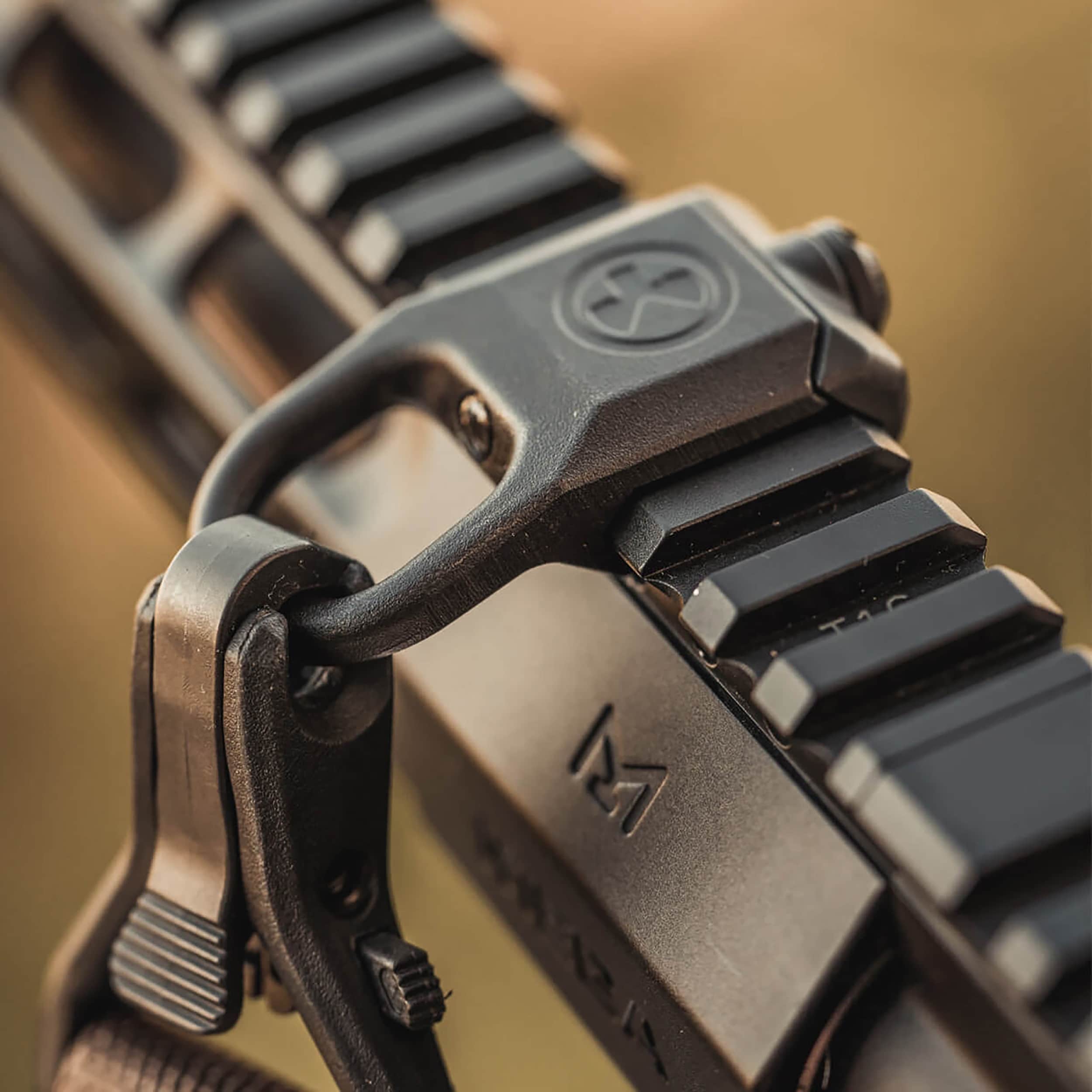 Антабка тактичного ременя Magpul RSA Rail Sling Attachment - Black