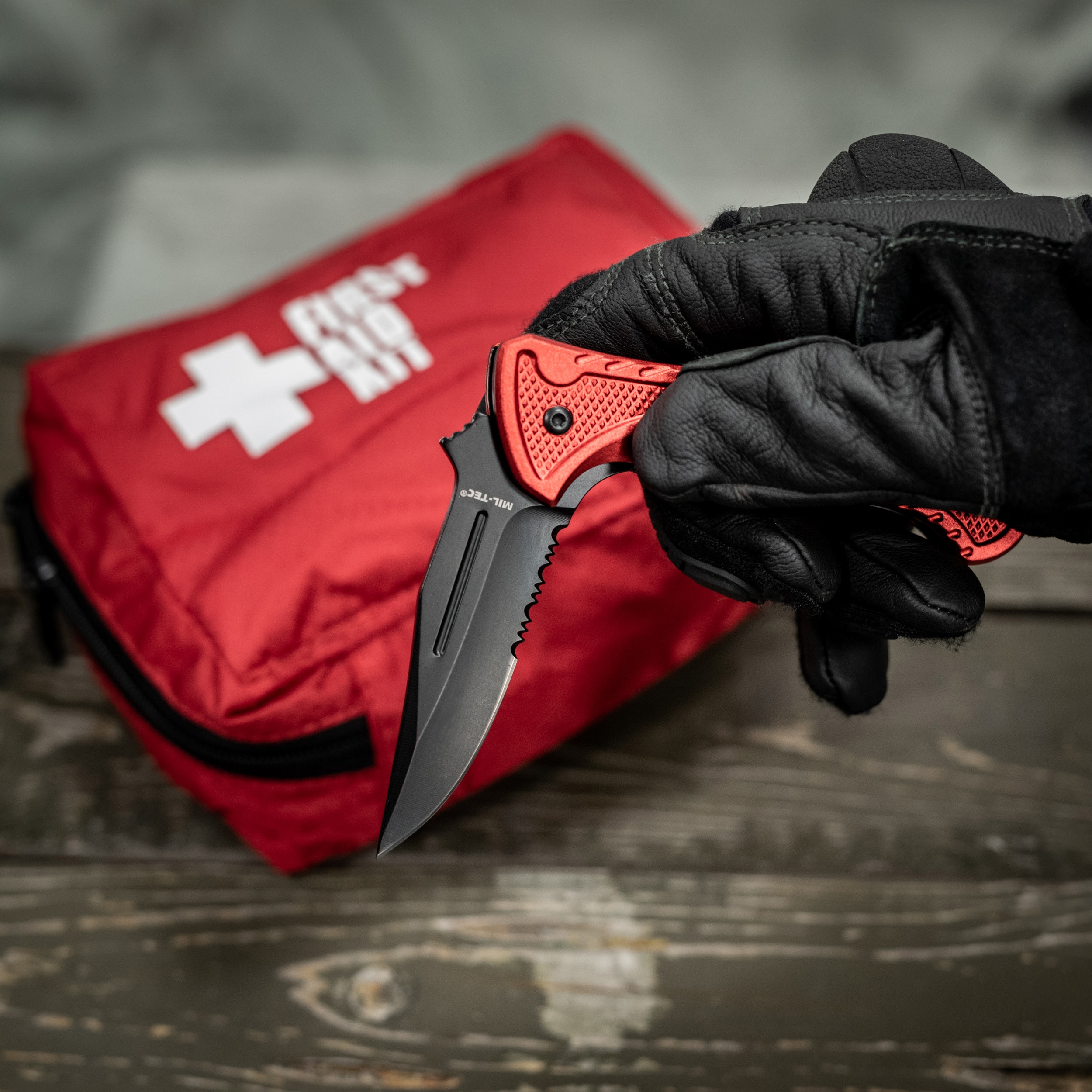 Складаний рятувальний ніж Mil-Tec Rescue Red