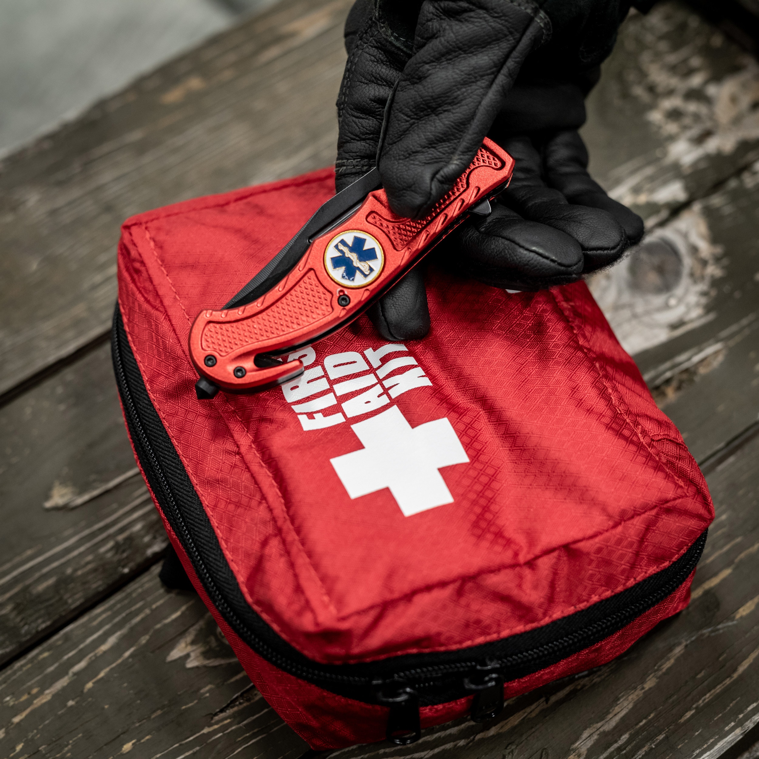 Складаний рятувальний ніж Mil-Tec Rescue Red