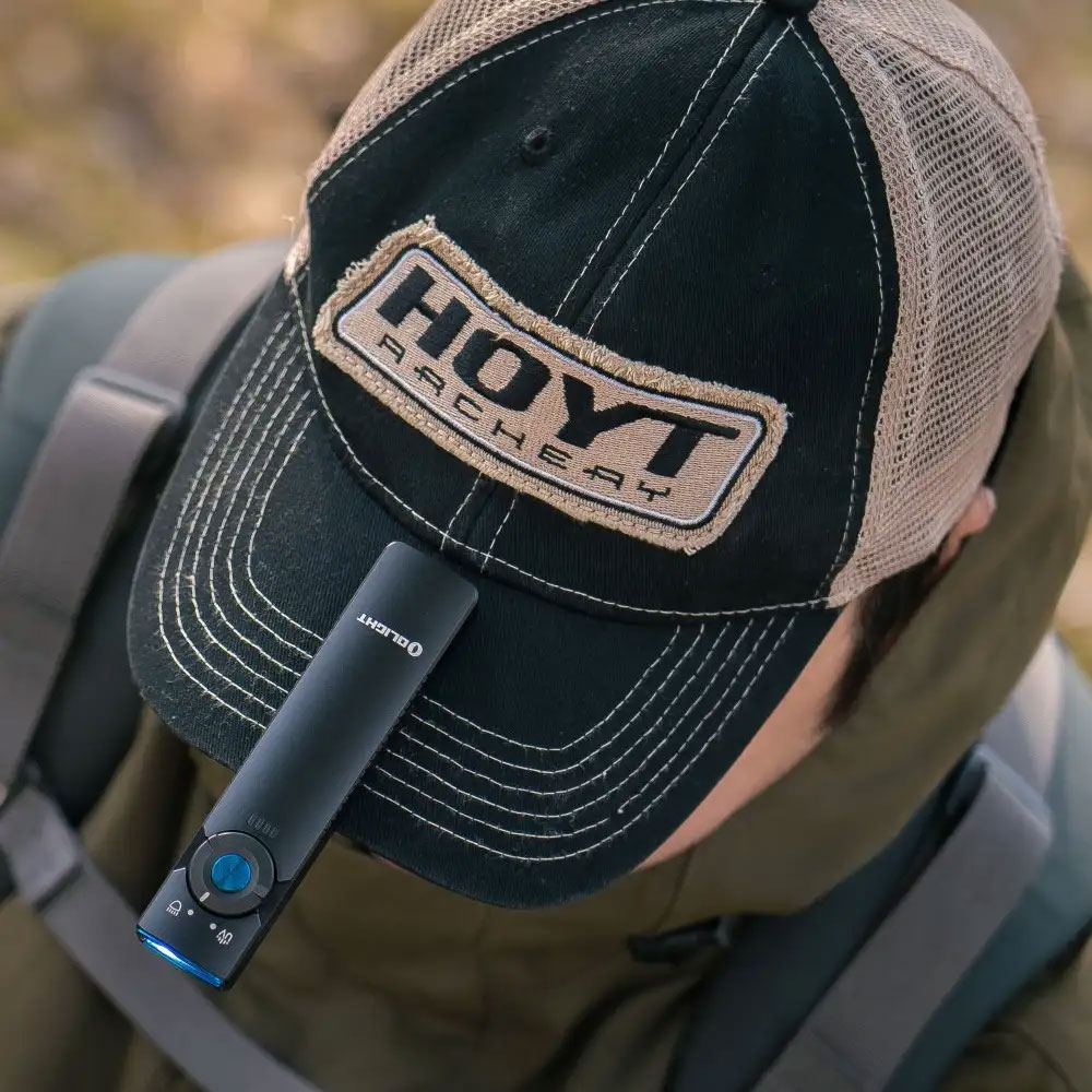 Latarka Olight Arkfeld UV Black - 1000 lumenów