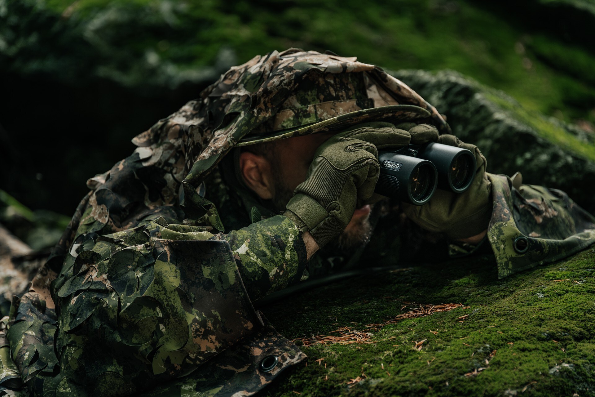 Бінокль Bushnell Legend E-Series 10x42 - Black