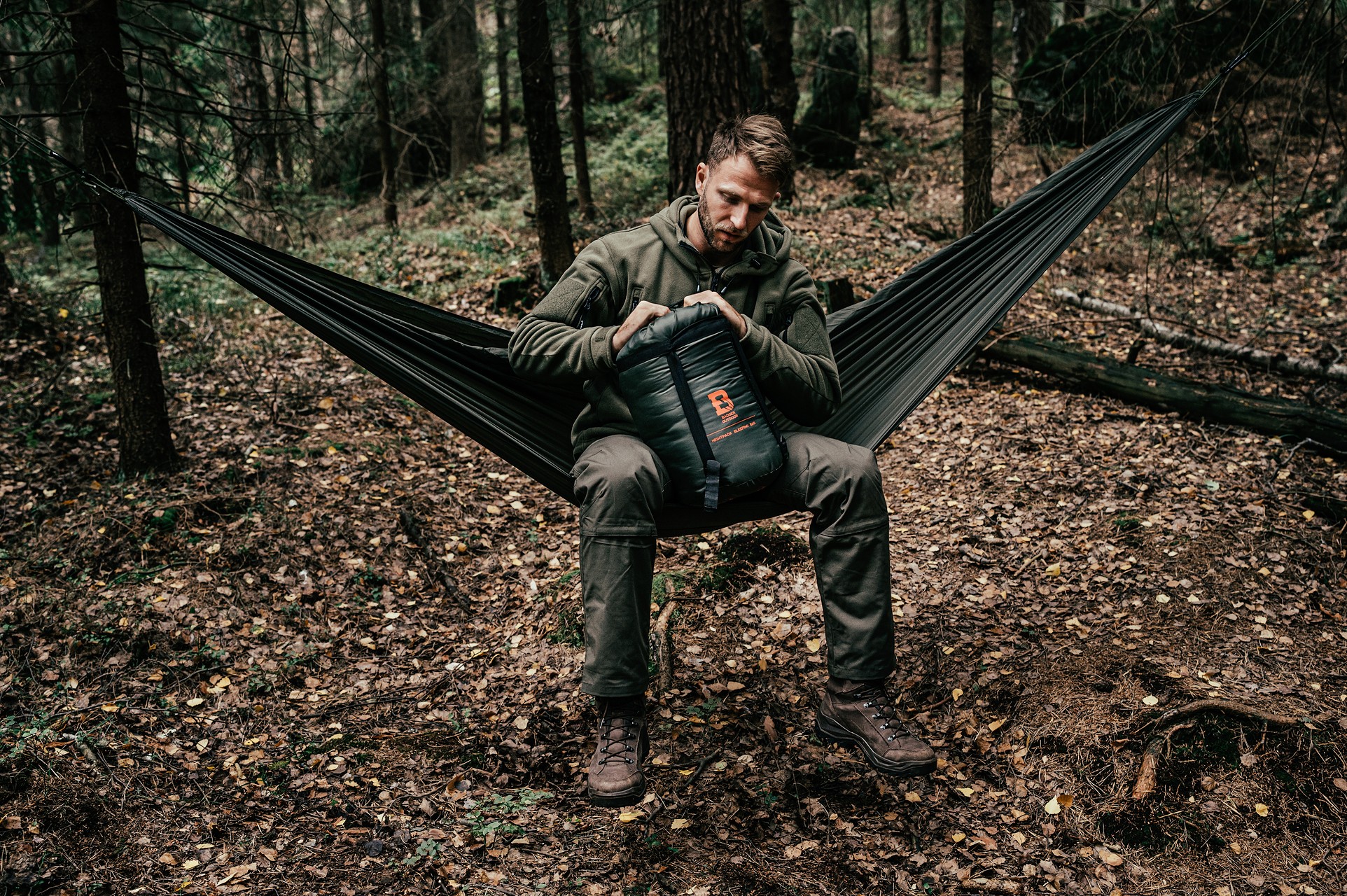 Spodnie Helikon Woodsman - Taiga Green