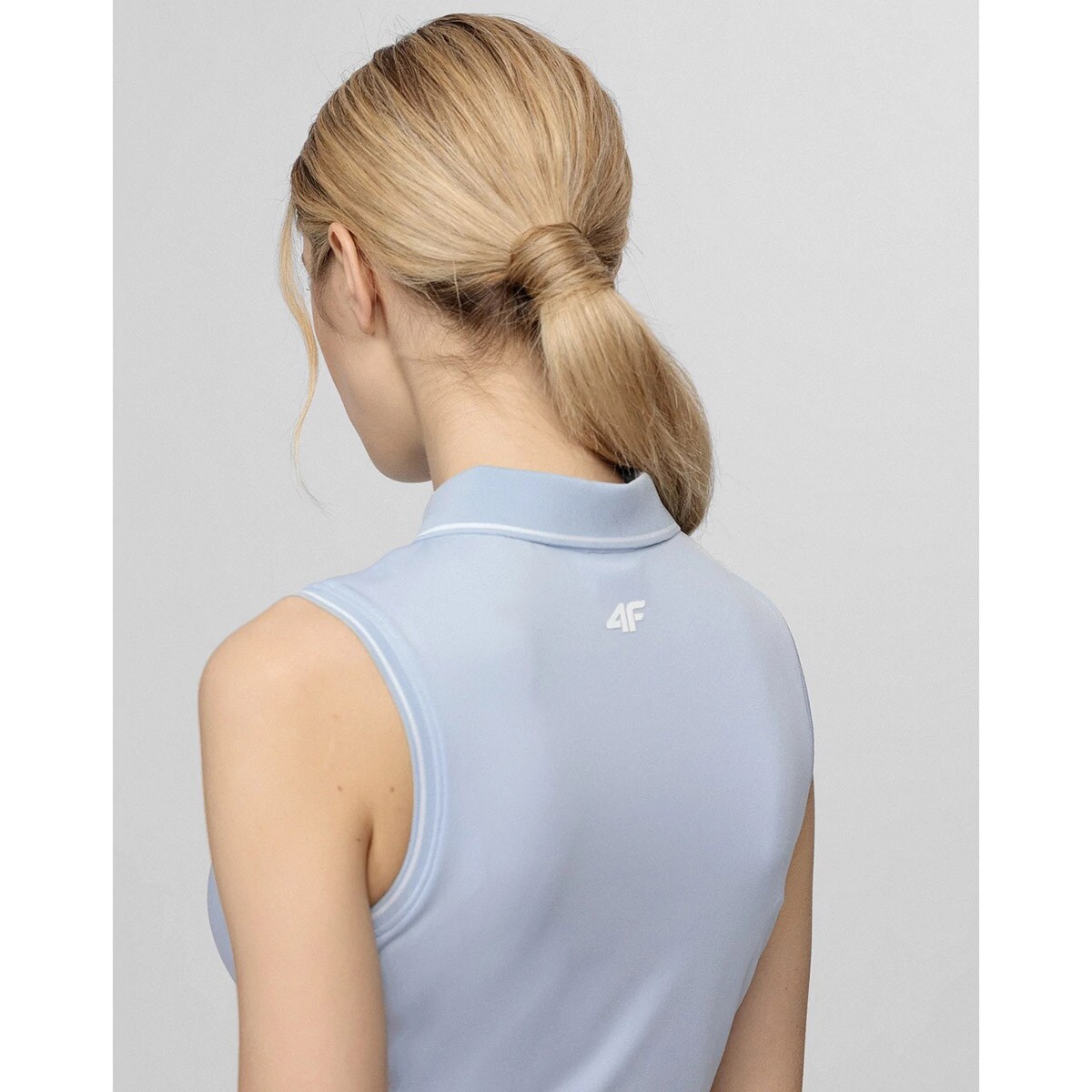 Koszulka funkcyjna polo damska bez rękawów 4F TSDF082 - jasny niebieski 