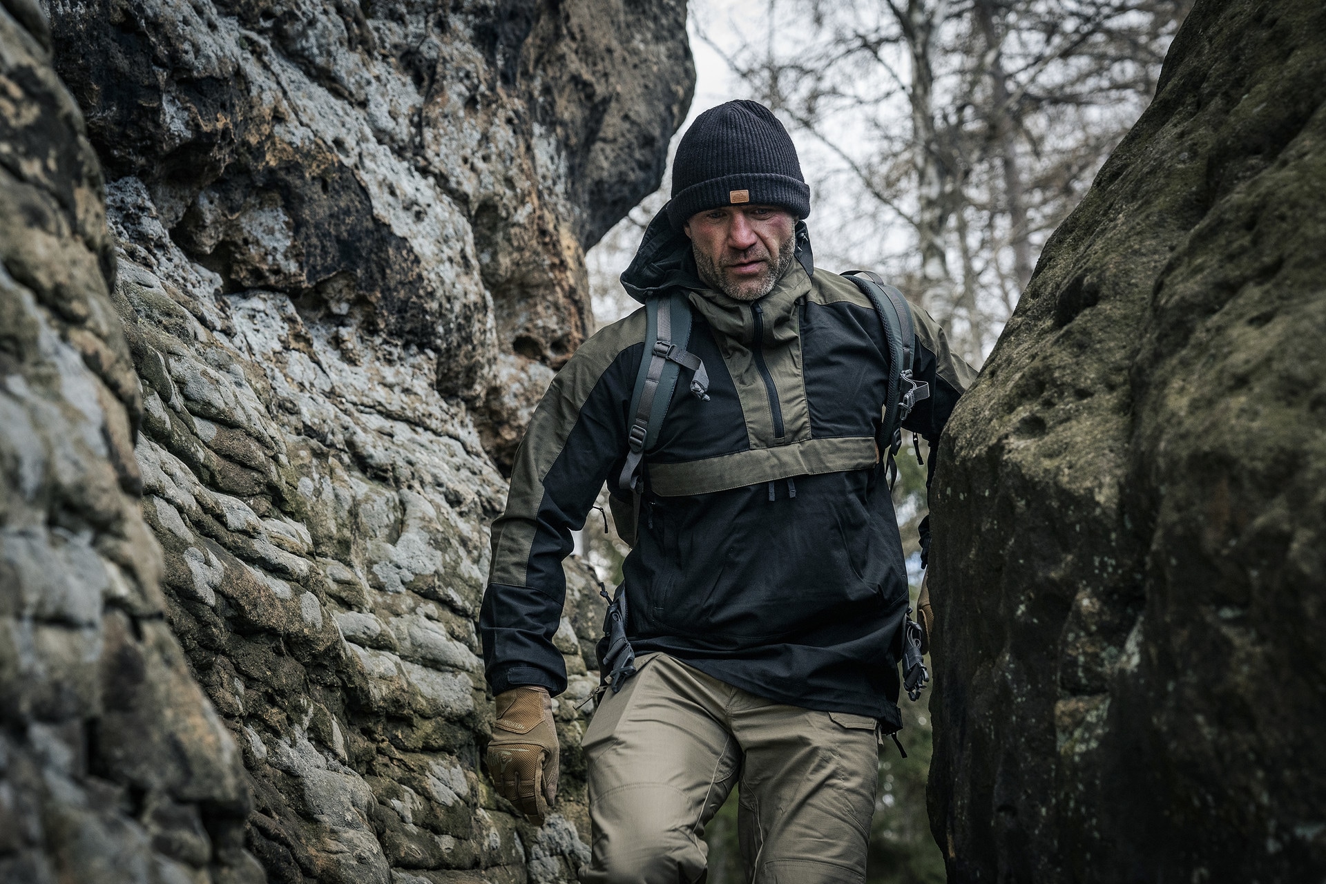 Куртка Helikon Woodsman Anorak - Black/Taiga Green