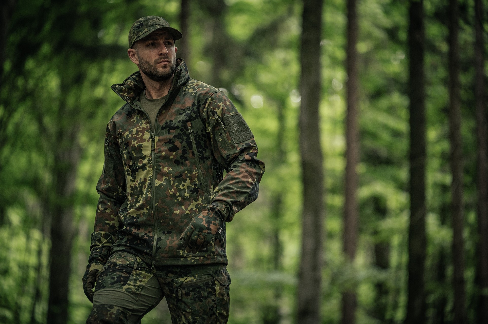 Kurtka Helikon-Tex Gunfighter Softshell Shark Skin Windblocker - Flecktarn